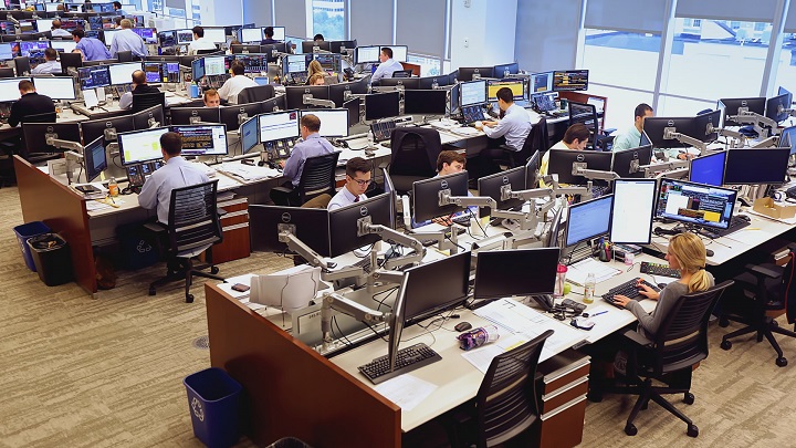 Muddling Through with Range Bound Rates, Spreads